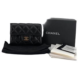 Chanel Classic Caviar Gold Flap Cardholder Black