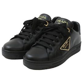 Prada Leder-Sneaker Schwarz halbe Größe Schwarz