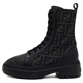 Fendi Botas de combate Domino em couro jacquard FF preto para mulher Preto