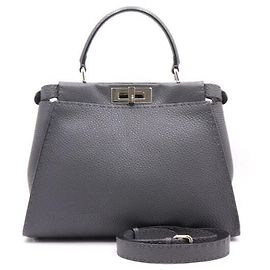 Fendi Borsa Tote e Borsa a Spalla Peekaboo See Medium Marrone