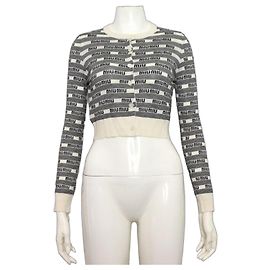 Miu Miu Kurzer Cardigan aus Kaschmir und Seide mit Multi-Logo Braun