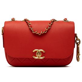 Chanel Rot gestepptes Kalbsleder mit Multi-Pouching-Klappe Rot