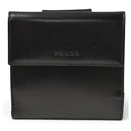 Prada Tri-fold Wallet in Black Black