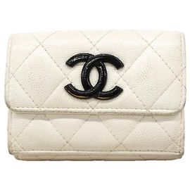 Cartera tríptico Chanel en blanco Blanco