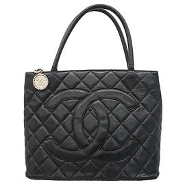 Sac cabas Chanel en cuir de veau grainé noir Noir