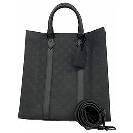 Borsa Tote Plat Monogram Taurillon Louis Vuitton Nero