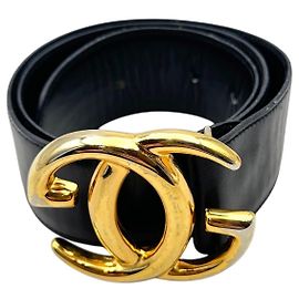 Cinto Gucci de couro vintage com fivela entrelazada Preto