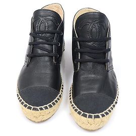 Chanel Espadrilles da donna in agnello nero con logo CC Nero