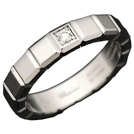 Chopard White Gold Diamond Ice Cube Ring Size White