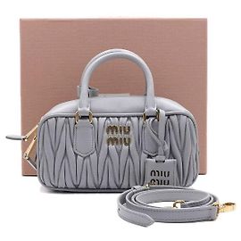 Miu Miu Sac Tote Regular Arcadia em couro napa com alça de ombro Marrom