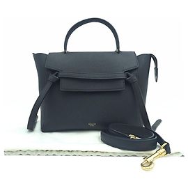Céline Micro bolsa de cintura em couro de bezerro granulado preto Preto