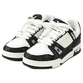 Louis Vuitton Trainer Sneakers Black Black