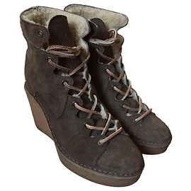 Boots Pierre Hardy Fourrées T.39 Beige