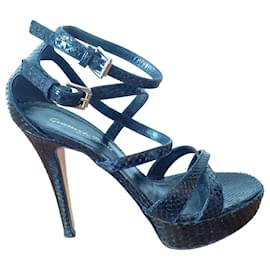 Sandali Gianvito Rossi Python T.38 Nero