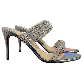 Mules Christian Louboutin T.39,5 Neu Silber