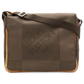 Bolsa de Ombro Louis Vuitton Damier Geant Outro