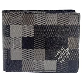 Louis Vuitton Slender Bi-fold Wallet Black Black