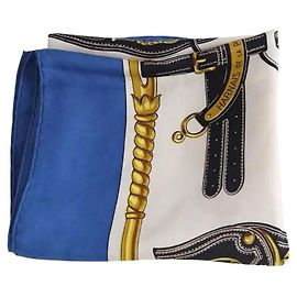 Carré Hermès de seda azul Azul