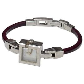 Relógio Vintage Gucci em Aço Inoxidável com Pulseira de Couro Prata e Borgonha Prata