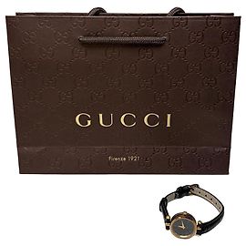 Relógio Pulseira de Couro Vintage Gucci Preto Ouro Preto