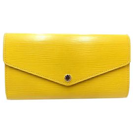 Cartera larga Sarah Epi Louis Vuitton amarilla Amarillo