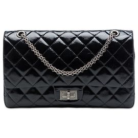 Borsa a tracolla Chanel Reissue 2.55 Double Flap 227 in vernice trapuntata nera Nero