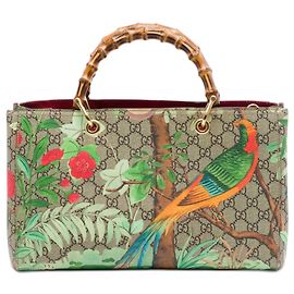 Sac cabas Gucci Medium GG Supreme Tian Bamboo beige Beige