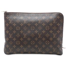 Louis Vuitton Monogram Etui Voyage MM Clutch Bag Braun Braun