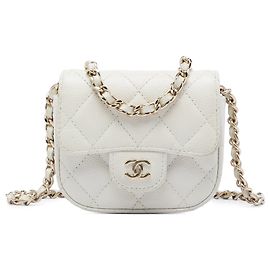 Clutch Chanel Mini Caviar Acolchado Blanco con Correa de Cadena Crossbody Blanco
