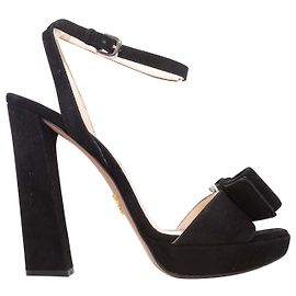 Sandales à plateforme avec nœud en daim noir Prada Taille 37.5 Noir