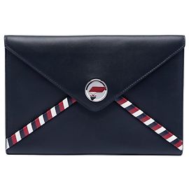 Blauer Chanel Airlines Envelope Clutch aus Lammleder Blau