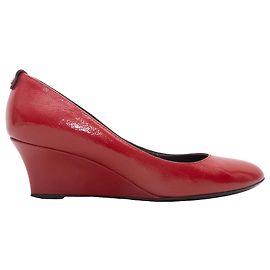 Vintage rote Gucci Lackschuhe mit Keilabsatz Größe 35 Rot