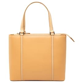Burberry Leder-Tote in Tan Kamel