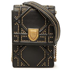 Borsa a tracolla verticale Diorama in pelle borchiata nera Dior Nero