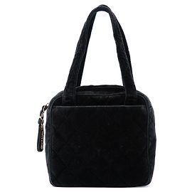 Chanel CC gesteppte Samttasche in Schwarz Schwarz