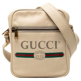Bolsa crossbody Gucci em couro de bezerro granulado marrom com logo Marrom