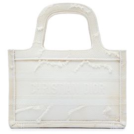 Dior Mini Book Tote aus bestickter Canvas Camouflage Weiß Weiß