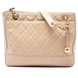 Chanel CC gestepptes Lammleder Schultertasche in Tan Coco Ball Chain Kamel