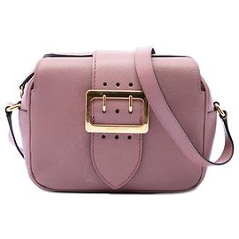 Pequena bolsa transversal Burberry em couro de bezerro macio de grão pequeno rosa com fivela Rosa