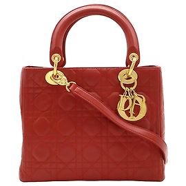 Bolso Lady Dior Medium de piel de cordero Cannage rojo Dior Roja