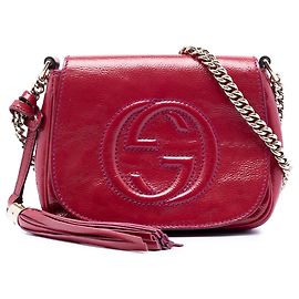 Piccola borsa a tracolla Gucci Small Patent Soho Chain Flap rosa Rosa