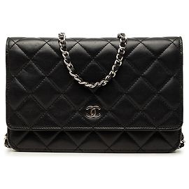 Borsa a tracolla Chanel CC in pelle d'agnello matelassé nera Wallet On Chain Nero