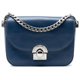 Borsa a tracolla Prada Arcade in vitello Glace blu Blu