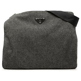Borsa a tracolla Prada in lana grigia Grigio