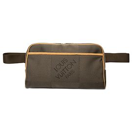 Bolso cinturón Louis Vuitton Damier Geant Acrobat Marrón Castaño