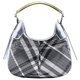 Borsa Brooklyn Hobo Burberry in nylon Beat Check e vernice metallizzata argento Argento