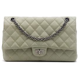 Bolsa de ombro Chanel Reissue 2.55 Double Flap em Caviar matelassê verde Verde