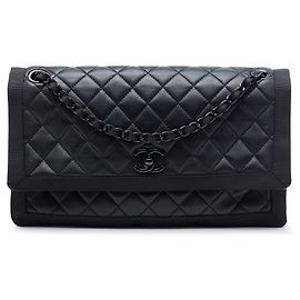 Borsa a tracolla Chanel CC So Black in agnello trapuntato e grosgrain nero Nero
