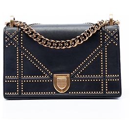Bolsa transversal Diorama em pele de cordeiro com tachas preta Dior Medium Preto