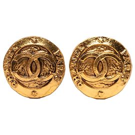 Orecchini a cerchio Chanel CC placcati oro D'oro